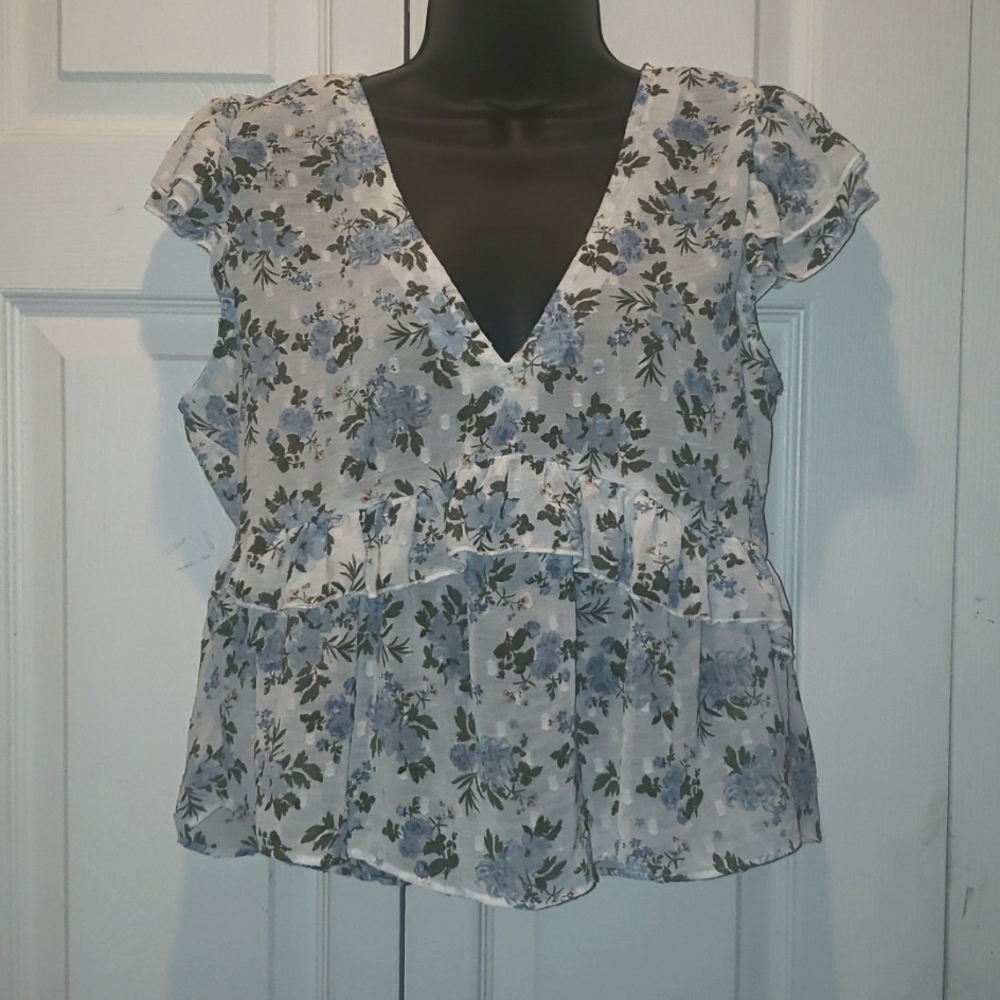 Miss Selfie ladies v-neck floral blouse